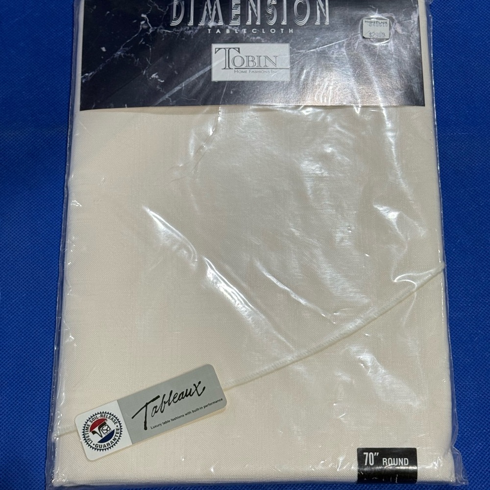 Tobi Cream Round Tablecloth